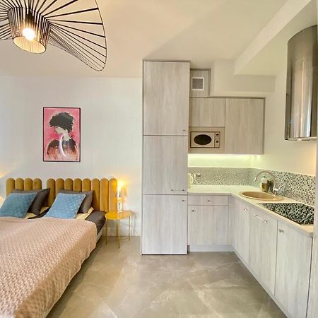 Luxury Panda Apartment In Old Town Krakow Luaran gambar
