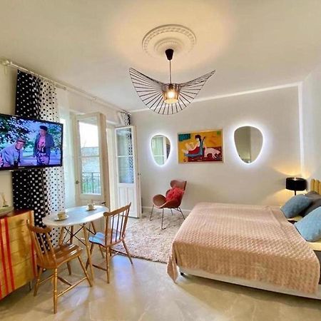 Luxury Panda Apartment In Old Town Krakow Luaran gambar