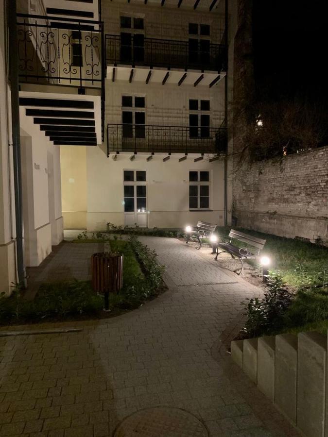 Luxury Panda Apartment In Old Town Krakow Luaran gambar